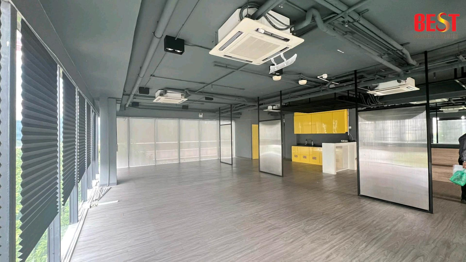 For Rent: Large Office Building and Parking Space At Ratchadaphisek - Lat Phrao – รูปที่ 3