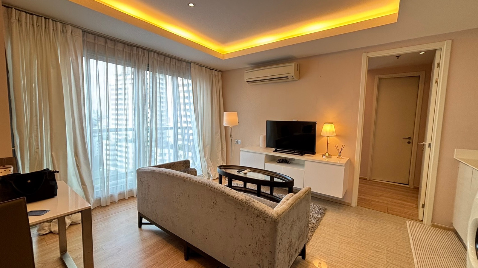 🏠✨ H Condo Sukhumvit 43 | ขายคอนโด 1 ห้องนอน (HBH-HL-294) 🏠✨ H Condo Sukhumvit 43 | ขายคอนโด 1 ห้องนอน (HBH-HL-294)