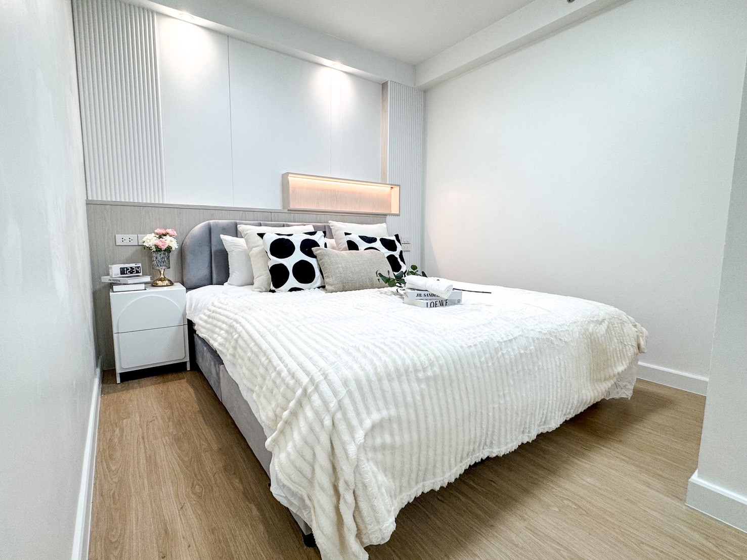 Condo for sale, Supalai Park, Kaset Intersection, near the Green Line MRT station, convenient travel. Condo for sale, Supalai Park, Kaset Intersection, near the Green Line MRT station, convenient travel.