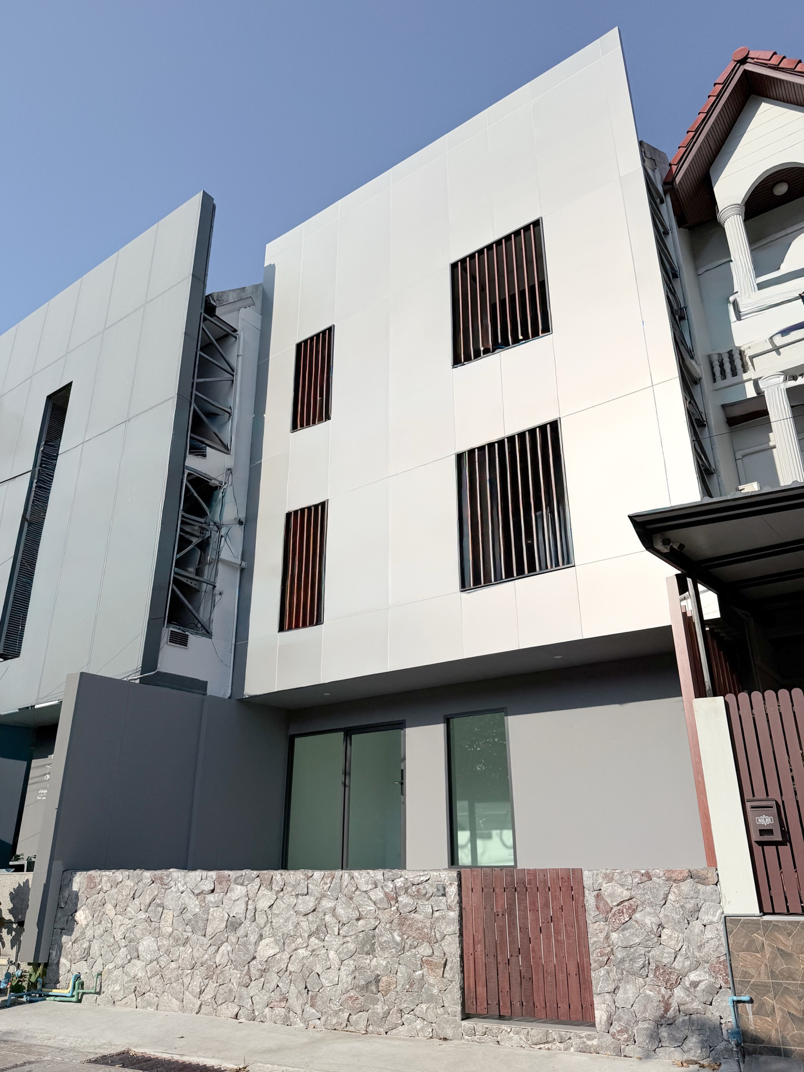 ให้เช่าโฮมออฟฟิสซอยอ่อนนุช88/4ติดโซล่าเซลล์ – รูปที่ 3
