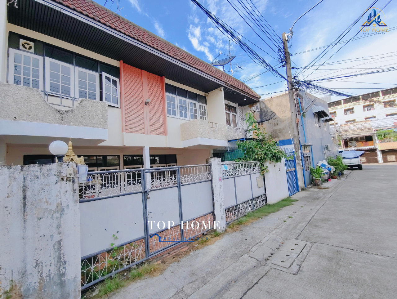 ขายด่วน❗️ทาวน์เฮ้าส์ 2 หลังเชื่อมกัน 32 ตร.ว. 4 ห้องนอนใหญ่ – รูปที่ 2