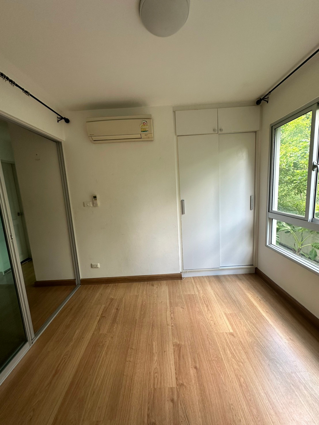  Den Vibhavadi คอนโดทำเลหลักสี่ ใกล้รถไฟฟ้า 2 สาย ราคา 1.19 ล้าน – รูปที่ 3