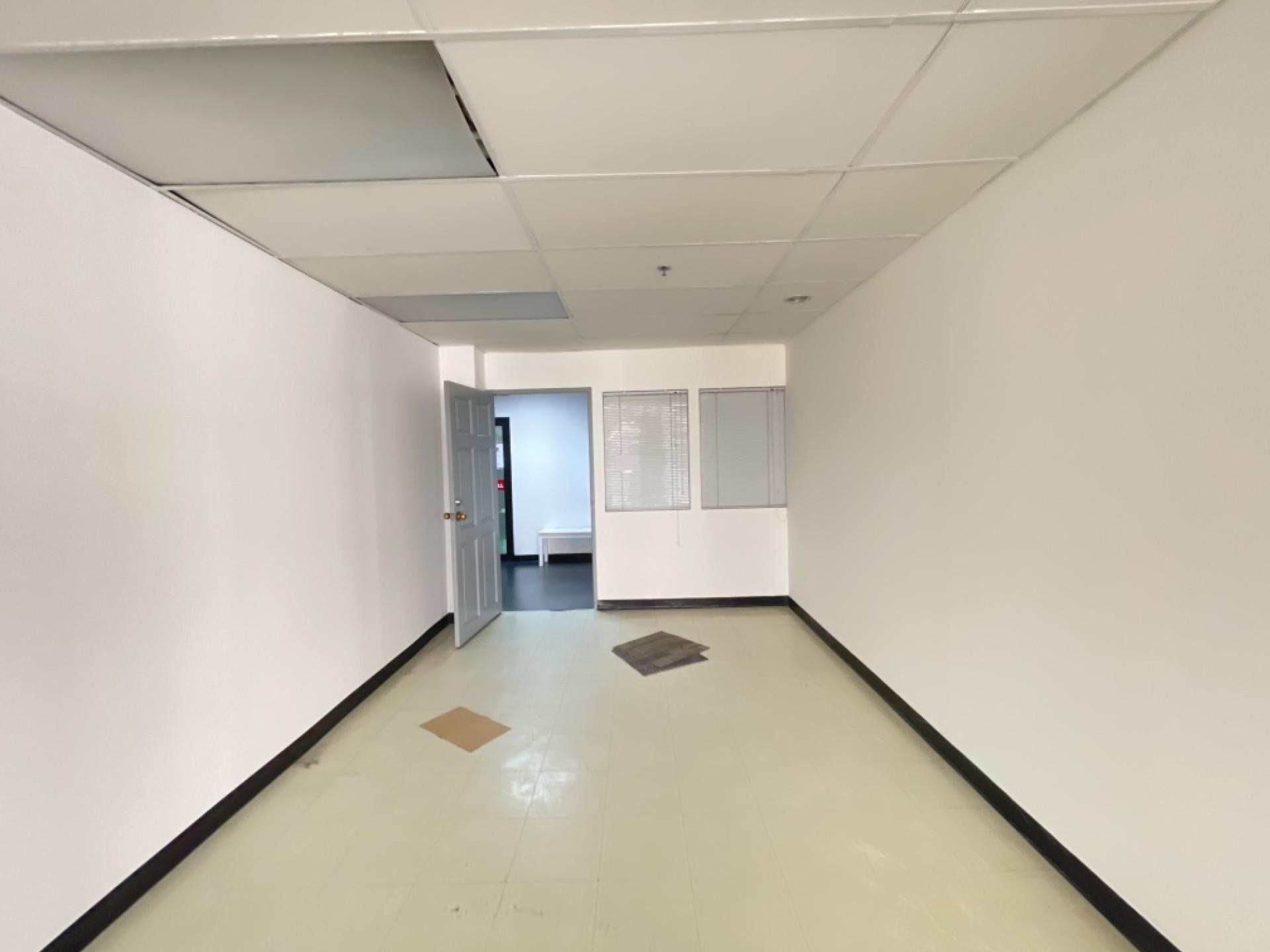 พื้นที่ให้เช่า สำนักงานoffice  ทำเลสุขุมวิทใจกลางเมือง 316 ตารางเมตร ติดBTS ใกล้MRT ทางด่วน – รูปที่ 3