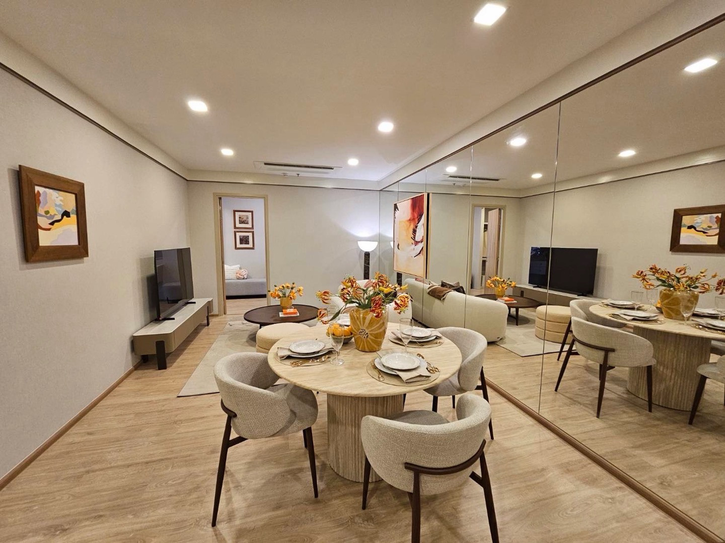 XT Phayathai
2bed 92.5sq.m. 14.89mb. – รูปที่ 3