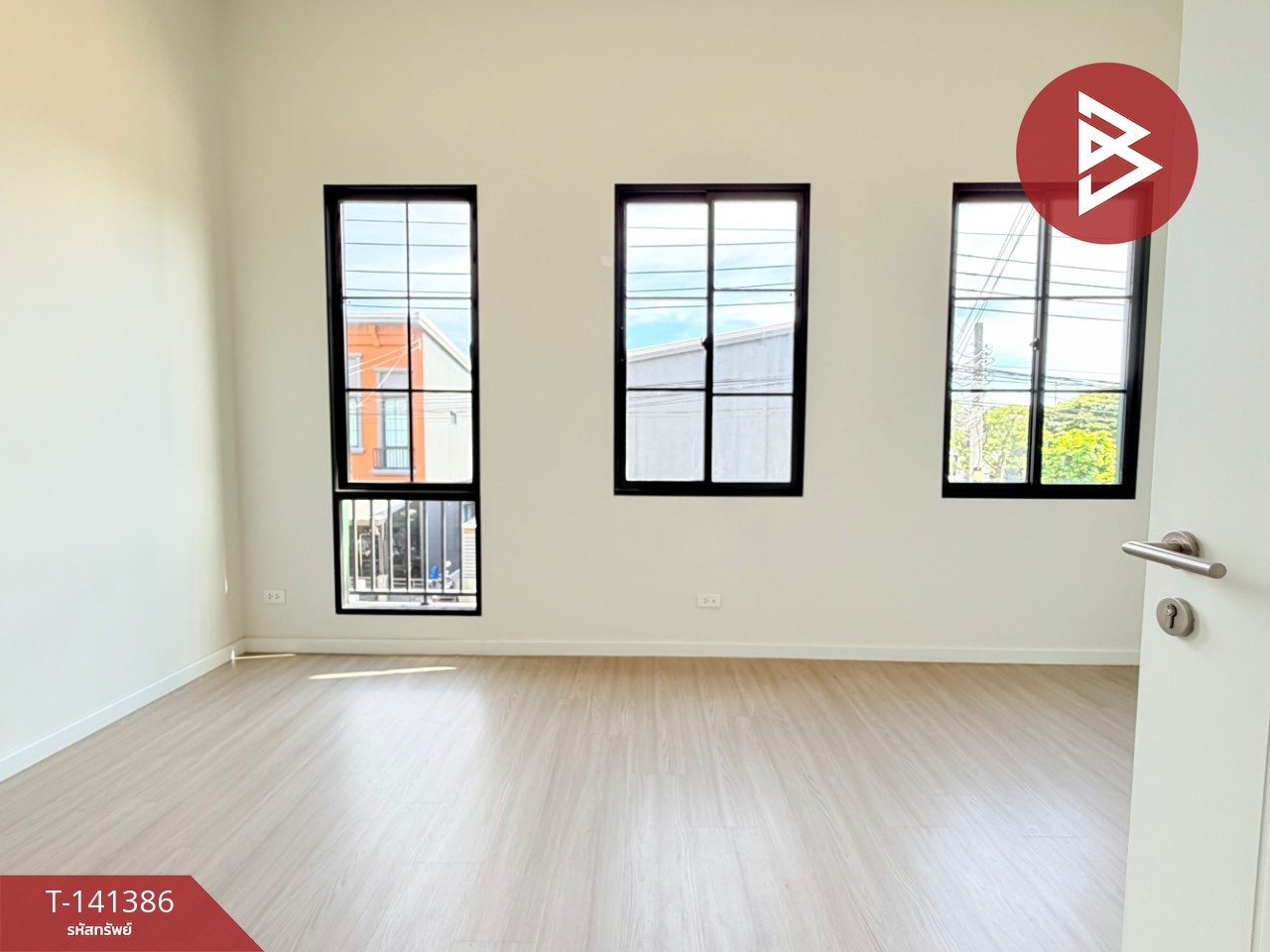 Beautiful townhouse for sale Siri Place Village Bangna-Theparak (Siri Place Bangna-Theparak) Samut Prakan – รูปที่ 4