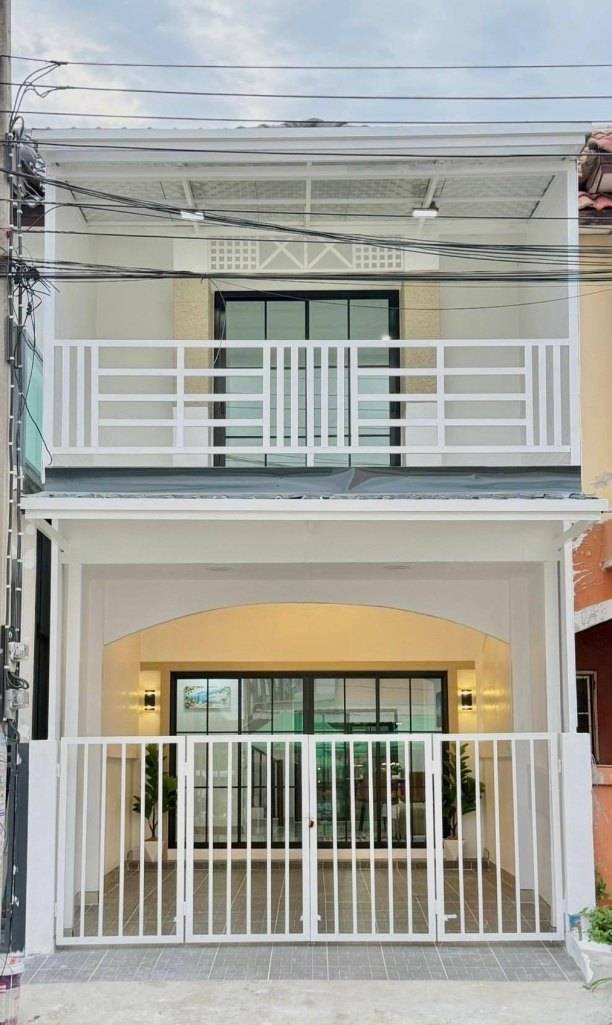 For Sale Townhouse/Townhome , Baan Piyawararom 1 , Bang Bua Thong , Bang Bua Thong , Nonthaburi , CX-160010 For Sale Townhouse/Townhome , Baan Piyawararom 1 , Bang Bua Thong , Bang Bua Thong , Nonthaburi , CX-160010