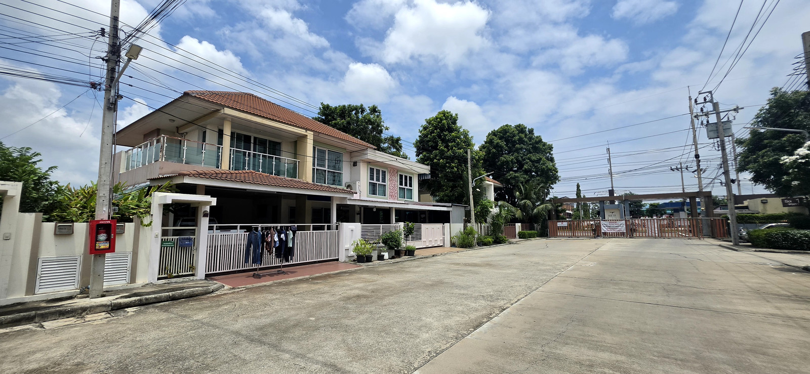บ้านเดี่ยว2ชั้น หมู่บ้านชวนชมพาร์ค2 บางกรวย-ไทรน้อย  ขนาด 77.5 ตรว.  ราคานี้ไม่มีอีกแล้ว ลดไปอีก 500,000 บาท  – รูปที่ 3