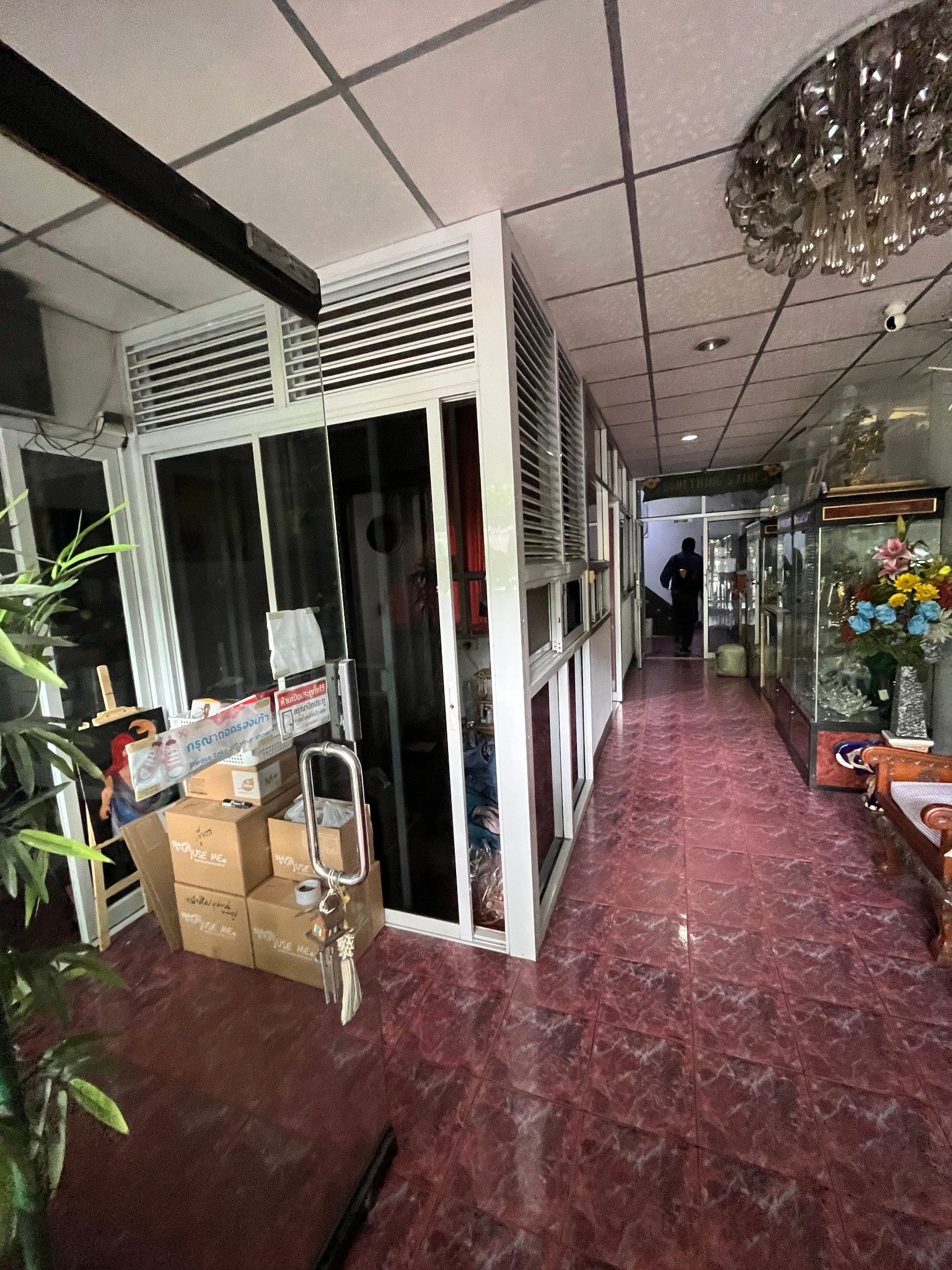 ให้เช่าอาคารพาณิชย์ 5 ชั้น ติดถนนสุขุมวิท-ทองหล่อ ระยะเดินจาก BTS – รูปที่ 4