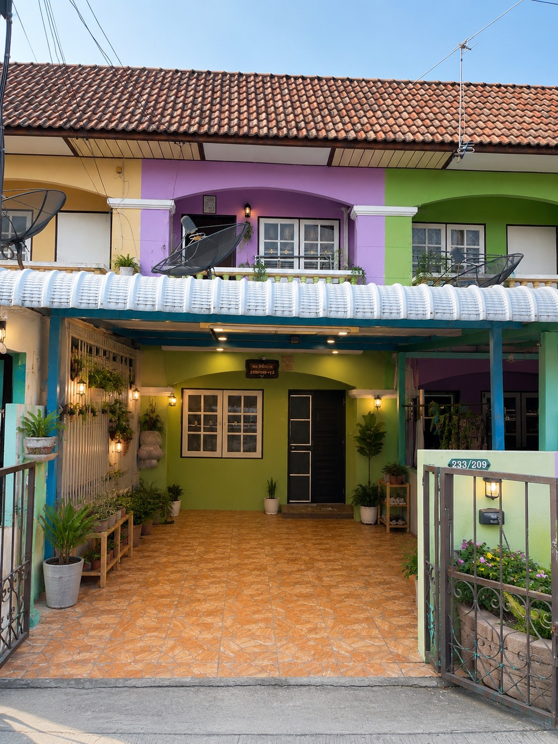 🏡 2-story townhouse for sale 📍Bhumjai Niwet Village 2, Suksawat, Laem Pha Pha, Phra Samut Chedi, Samut Prakan.