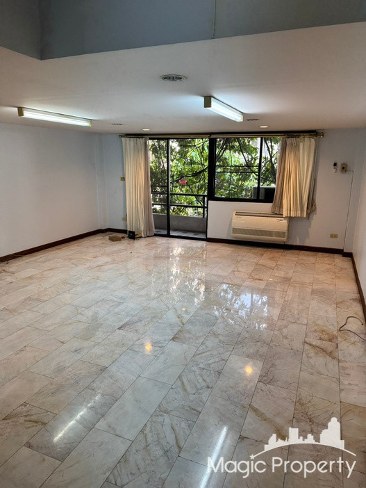 4-Story Townhome For Rent in Soi Thonglor 7, Sukhumvit 55 Road, Khlong Tan Nuea, Watthana, Bangkok – รูปที่ 2