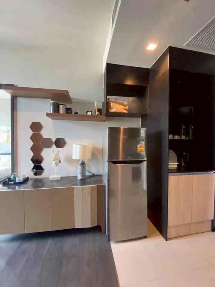 คอนโดสวย ชั้นสูง ราคาดีที่สุด Highlights Unit with high floor the best price ✨️  – รูปที่ 2