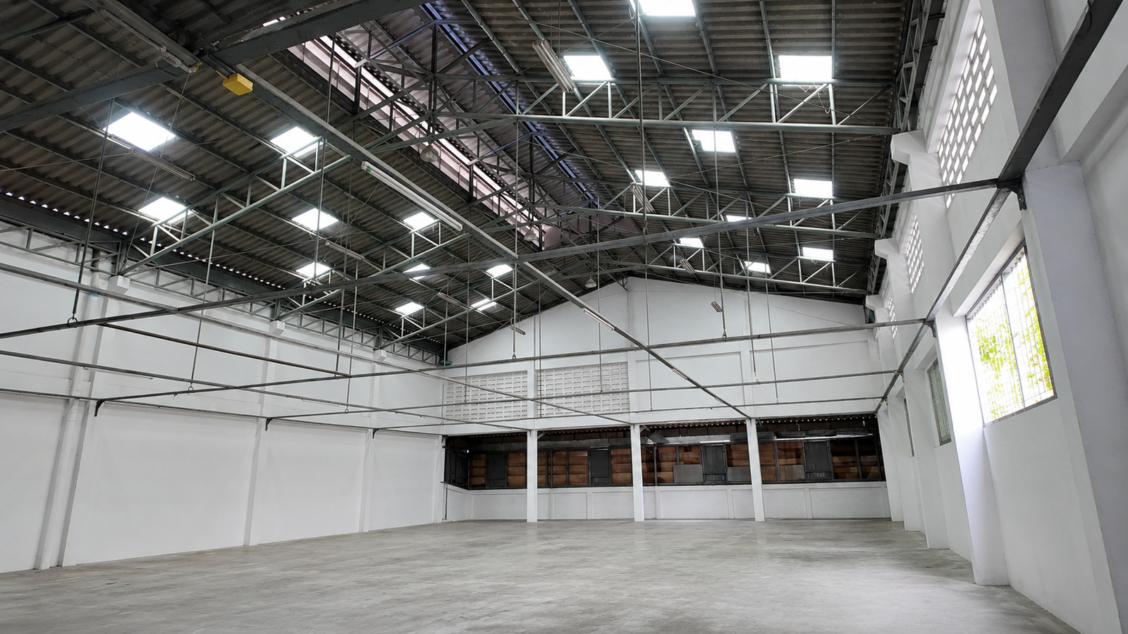 📍 Opportunity to invest in factories/warehouses, potential location, Petchkasem 99, Sai 4, Samut Sakhon Province, assets in the form of factories/warehouses, ready for use. 📍 Opportunity to invest in factories/warehouses, potential location, Petchkasem 99, Sai 4, Samut Sakhon Province, assets in the form of factories/warehouses, ready for use.