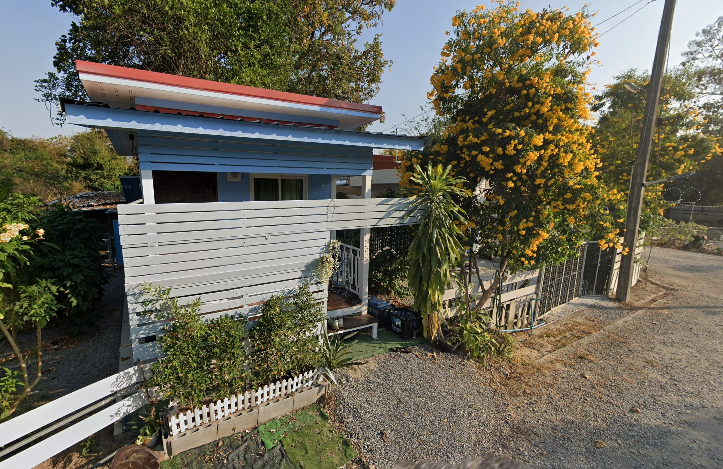 Land for sale with buildings on 88 sq m of land, community location, San Pa Tong District, price only 1.8 million baht, land with 3 garden houses, shady atmosphere. Suitable for living Make a vacation home Or convert it into a rental property in the style – รูปที่ 2