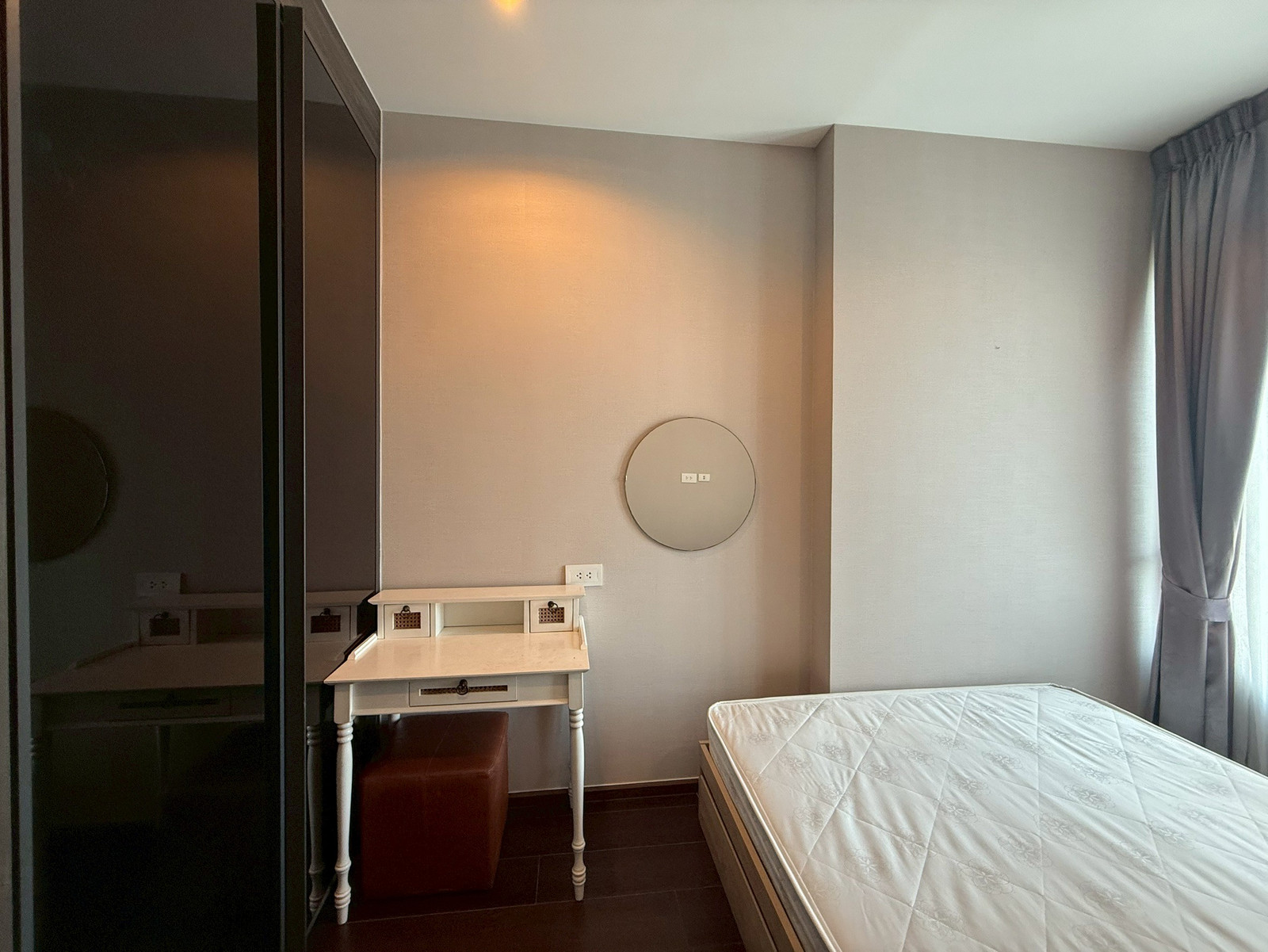 C Ekkamai condo ให้เช่า 1 ห้องนอน ชั้นสูง วิวไม่บล็อก (3207) – รูปที่ 4