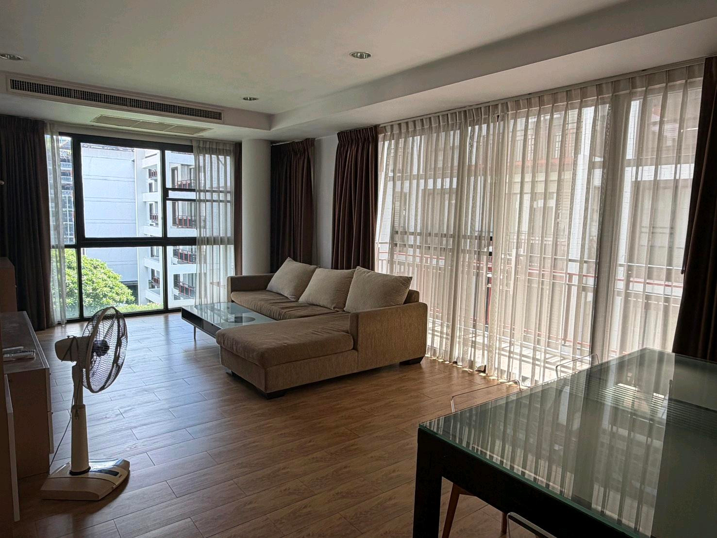 Amanta Ratchada Condo for RENT ให้เช่า ** big room 2bed 2bath 118Sq,m fully finished call 0868987686

ห้องกว้างมาก 118ตรม. 2 นอน 2 น้ำ เฟอร์ครบ พร้อมอยู่@45,000บาท/month Call 
0868987686


Location : Thailand culture Center Station

Rental Price : 45,000 