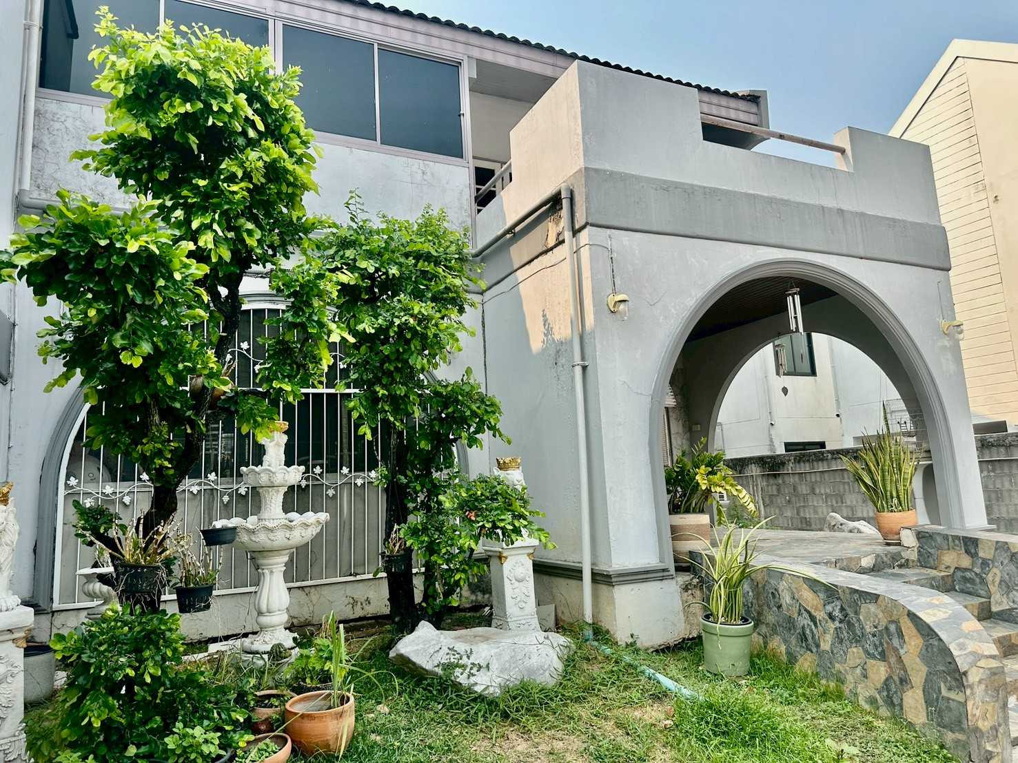 เมืองเอก โครงการ 1 ถนนเอกทักษิณ ซอยเอกทักษิณ 2 หลักหก ปทุมธานี เมืองเอก โครงการ 1 ถนนเอกทักษิณ ซอยเอกทักษิณ 2 หลักหก ปทุมธานี