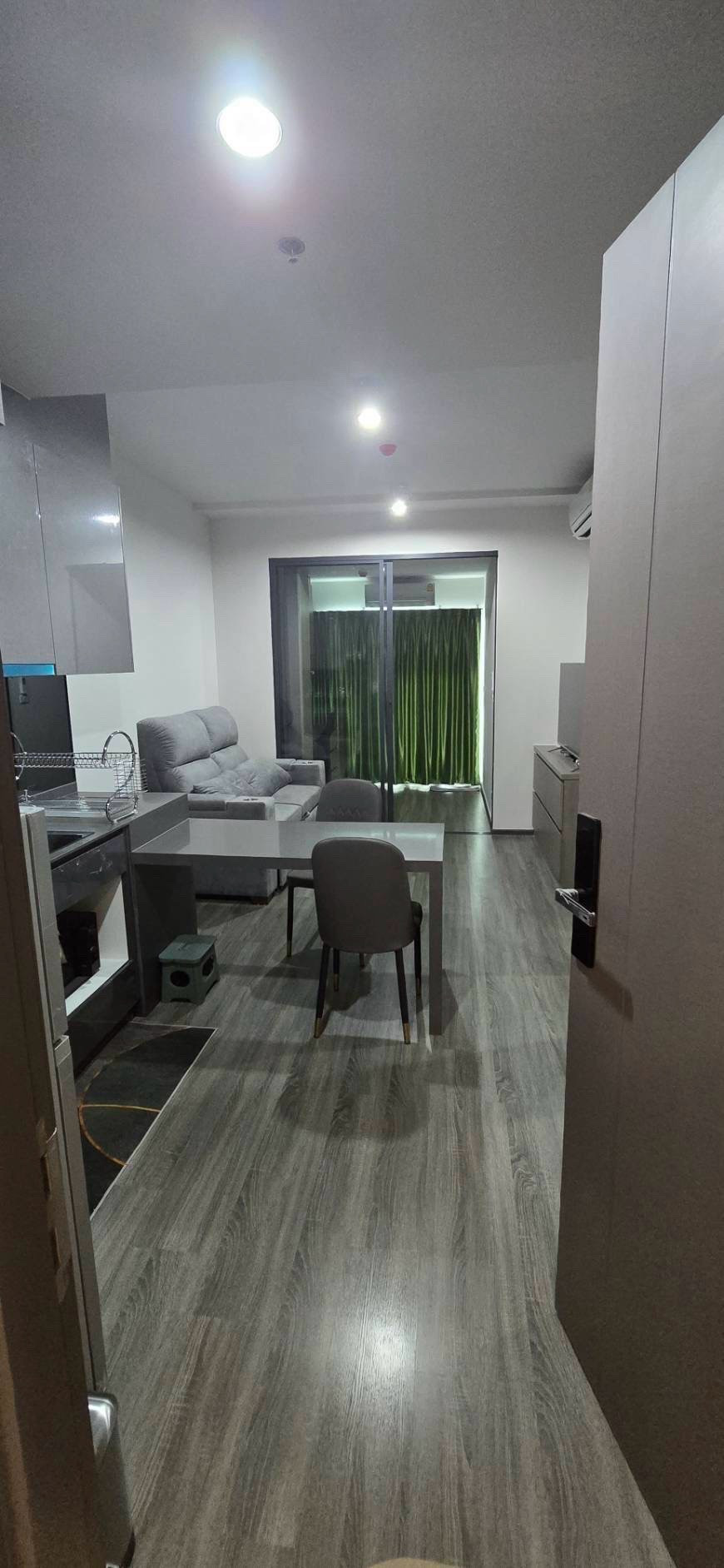 ใครยังหาคอนโดอยู่ ตอนนี้ต้องรีบจองก่อนเต็ม!✨ Ideo Chula Samyan
1 Bedroom Plus 45 sq.m. 9mb.
☎️Phat 064-642-8664