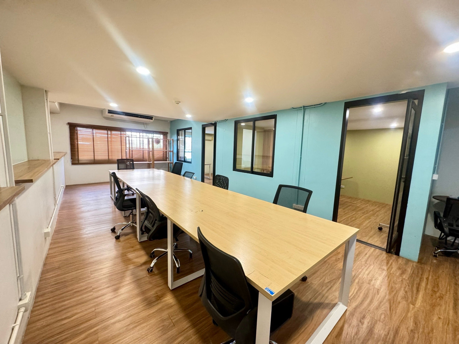 Office for rent Silom (BTS St. Louis 700m) Office for rent Silom (BTS St. Louis 700m)