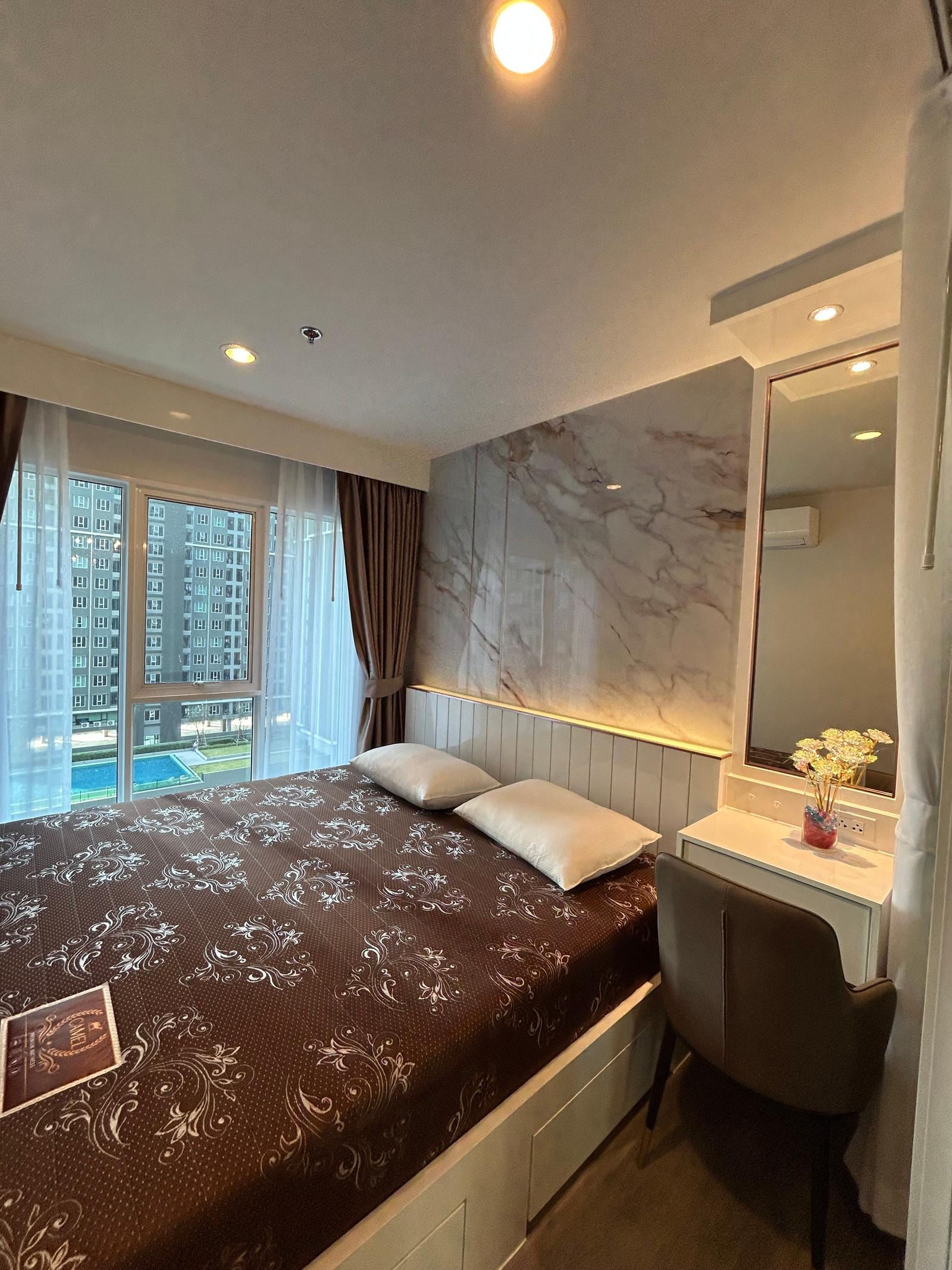 ให้เช่าคอนโด Regent Home บางนา ห้องสวย พร้อมเครื่องใช้ไฟฟ้าเฟอร์นิเจอร์ครบ