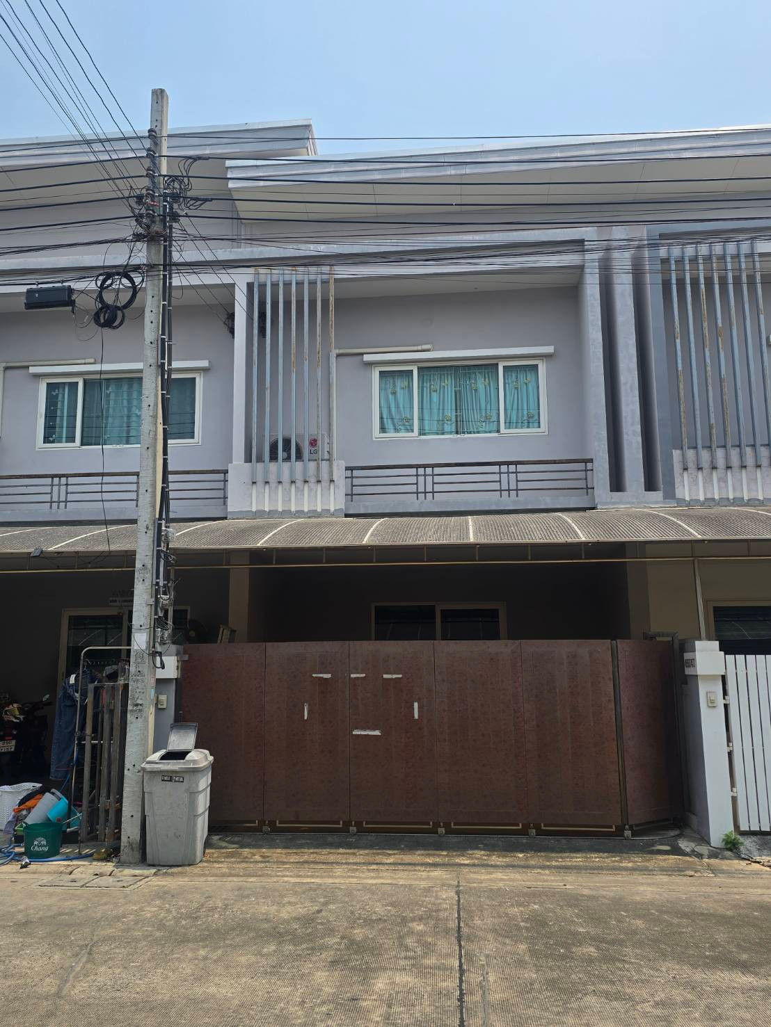 2-story townhouse for sale, The Exclusive Wongwaen, Ramintra.