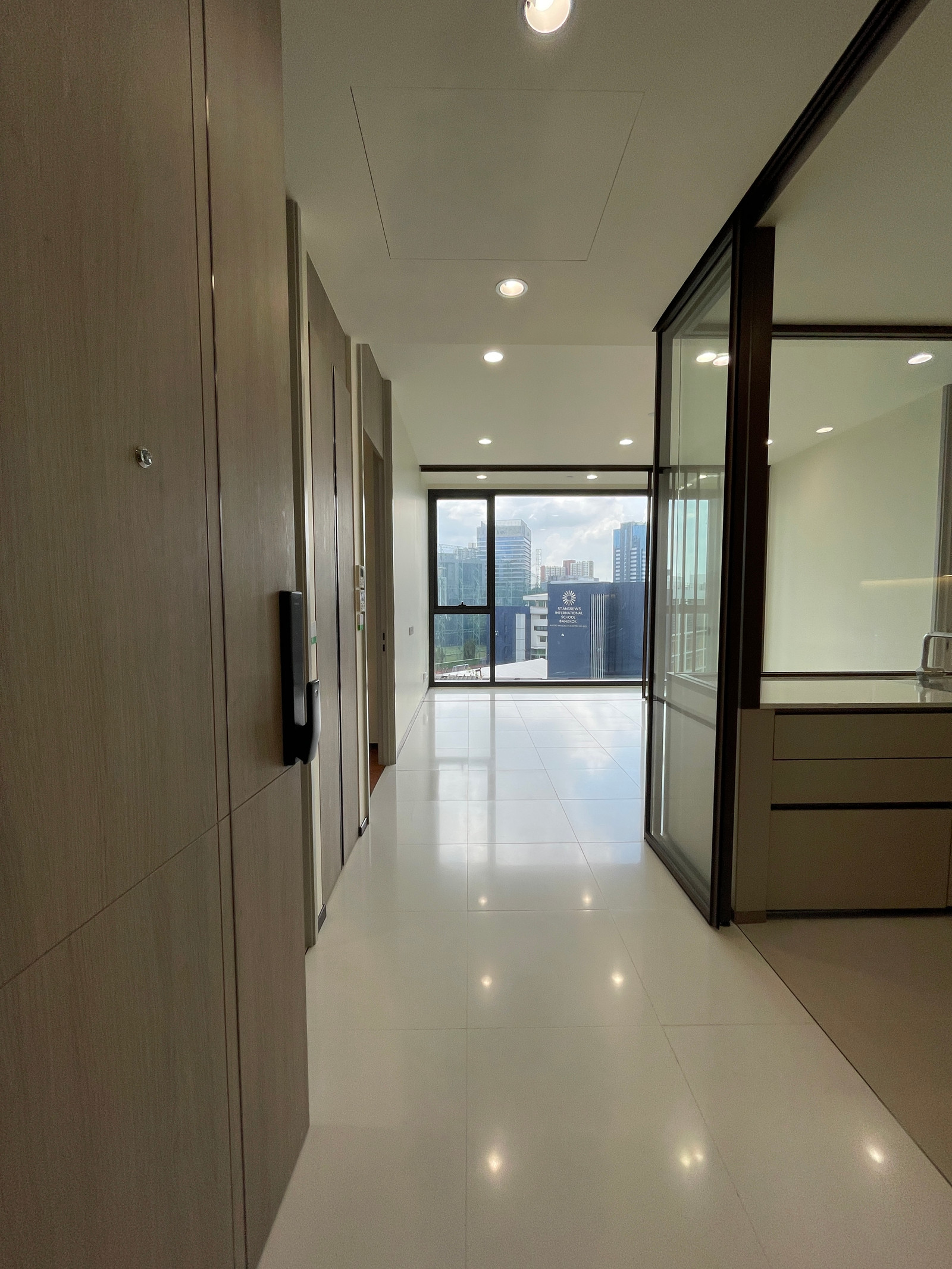 🌟 ขายด่วน! Mulberry Grove Sukhumvit คอนโดหรูระดับ Luxury ใกล้ BTS เอกมัย 250 ม. ห้องสวยตำแหน่งหายาก 2 นอน 3 น้ำ ขนาด 89.50 ตร.ม. วิวทิศใต้ลมดีเยี่ยม พร้อมเข้าอยู่ 🌟 ขายด่วน! Mulberry Grove Sukhumvit คอนโดหรูระดับ Luxury ใกล้ BTS เอกมัย 250 ม. ห้องสวยตำแหน่งหายาก 2 นอน 3 น้ำ ขนาด 89.50 ตร.ม. วิวทิศใต้ลมดีเยี่ยม พร้อมเข้าอยู่