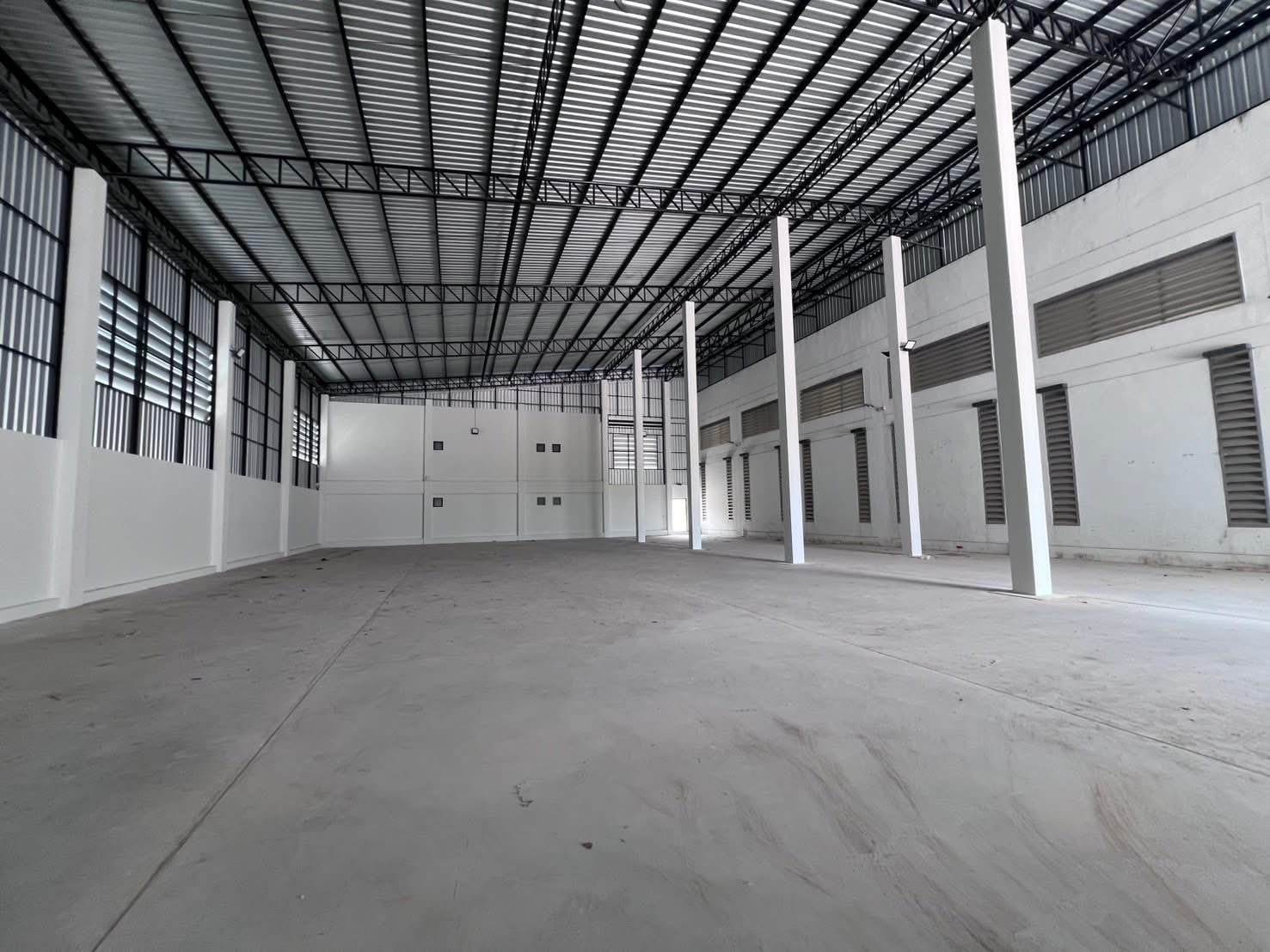 For Rent, Sale 📦 Newly Built Warehouse with Office & Worker Accommodation ✨ On 2-1-28 Rai of Land, Usable Area 1,400 sq.m. 📍 Nakhon Chai Si, Nakhon Pathom – รูปที่ 4