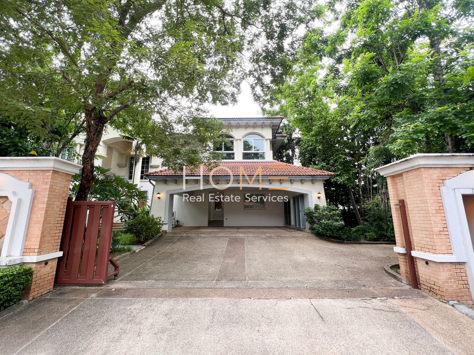 Prukpirom Regent Sukhumvit / 5 bedrooms (SALE WITH TENANT), Prukpirom Regent Sukhumvit / 5 Bedrooms (SALE WITH TENANT) GNG169 Prukpirom Regent Sukhumvit / 5 bedrooms (SALE WITH TENANT), Prukpirom Regent Sukhumvit / 5 Bedrooms (SALE WITH TENANT) GNG169