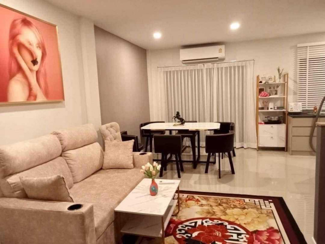ให้เช่า บ้านเดี่ยว  Lumpini Town Place Sukhumvit-Srinakarin  161 ตรม 18 ตรว – รูปที่ 2