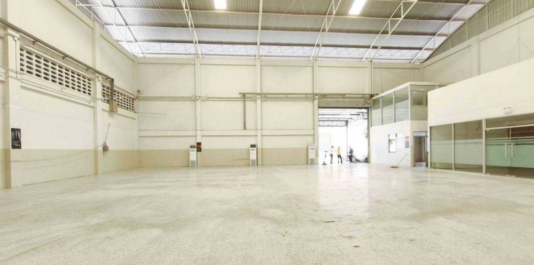 ให้เช่า โรงงาน -โกดัง 1368 ตรม 2 งาน กลางเมืองสมุทรปราการ พร้อมดำเนินธุรกิจ – รูปที่ 2