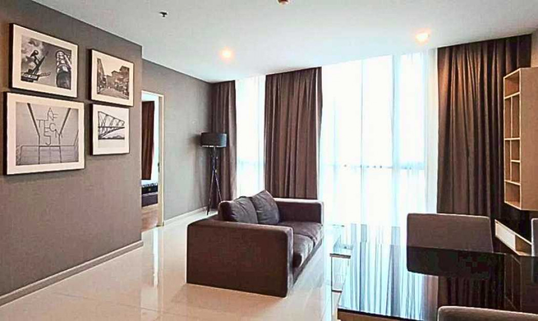 Condo for rent, Up Ekkamai, 67 sq m, 2 bedrooms, 2 bathrooms, 25th floor, fully furnished, ready to move in.