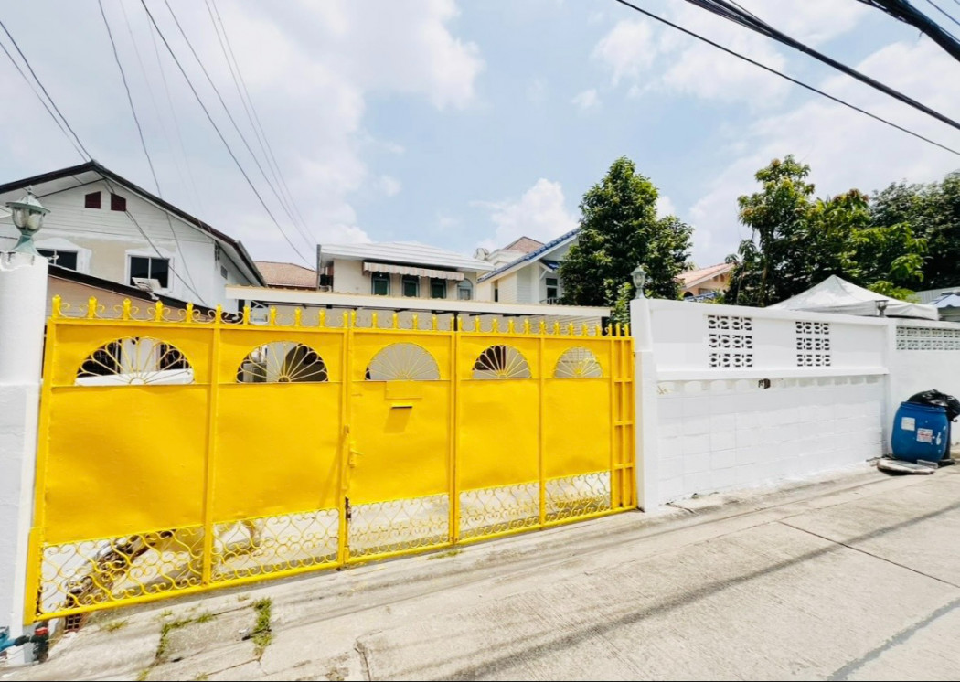 ขายบ้านเดี่ยว 2 ชั้น มาสุขนิเวศน์ ใกล้เดอะมอลล์ งามวงศ์วาน ขนาด 62 ตรว ขายบ้านเดี่ยว 2 ชั้น มาสุขนิเวศน์ ใกล้เดอะมอลล์ งามวงศ์วาน ขนาด 62 ตรว