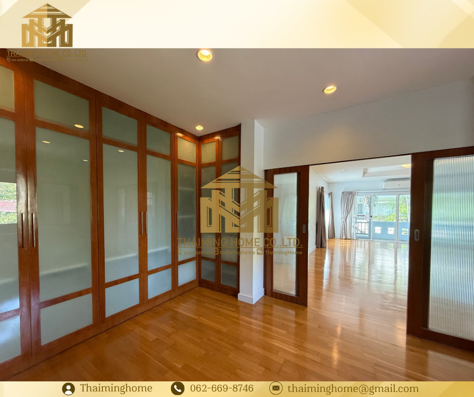 ให้เช่าบ้านเดี่ยวสุด Private 2 ชั้น 4 ห้องนอน 4 ห้องน้ำ เขตสุขุมวิท 36 บรรยากาศโครงการร่มรื่น (TH10-326) – รูปที่ 4