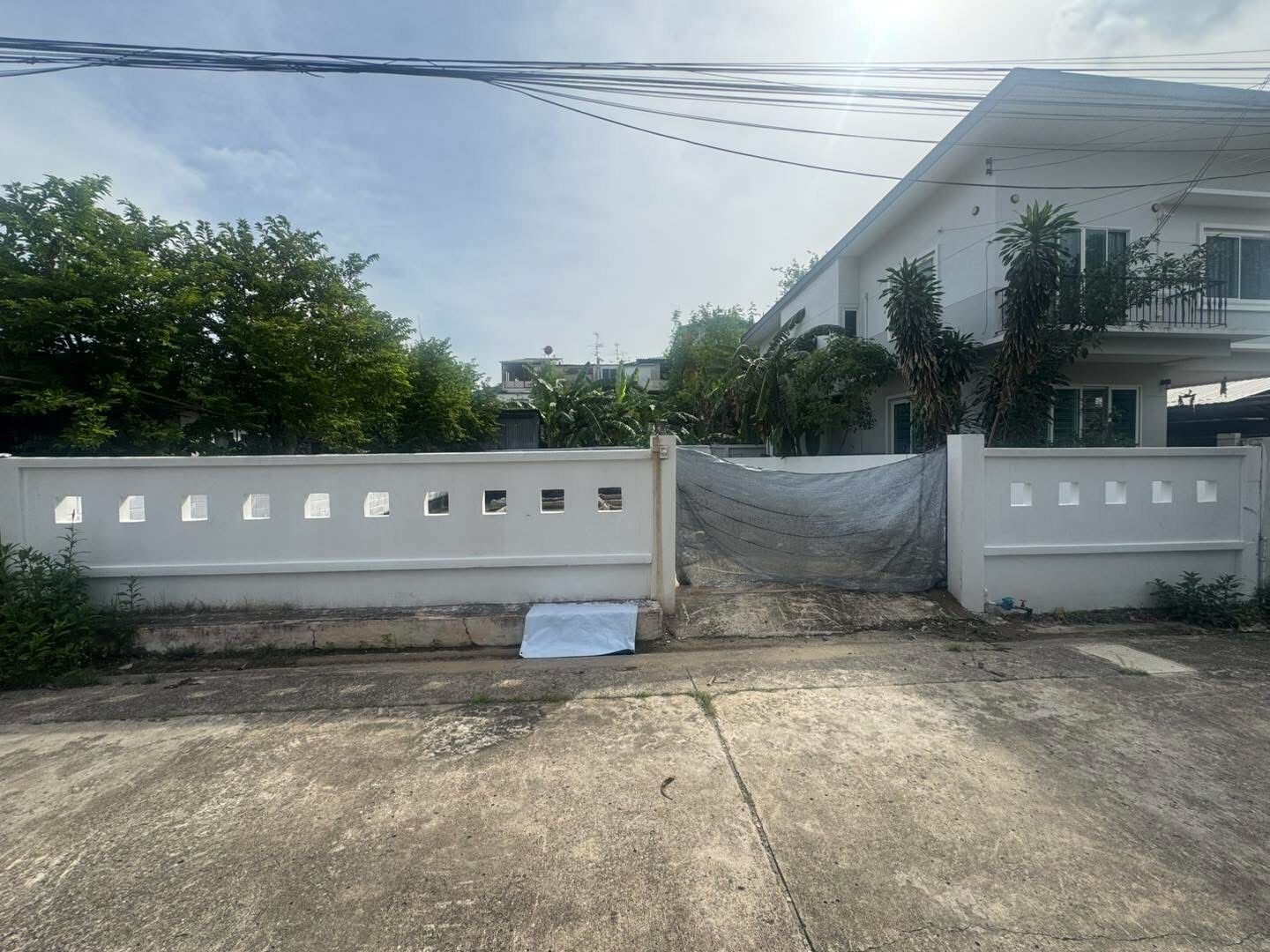 Empty land for sale, Nawamin 26, good location, near the Pink Line (N.2156) Empty land for sale, Nawamin 26, good location, near the Pink Line (N.2156)