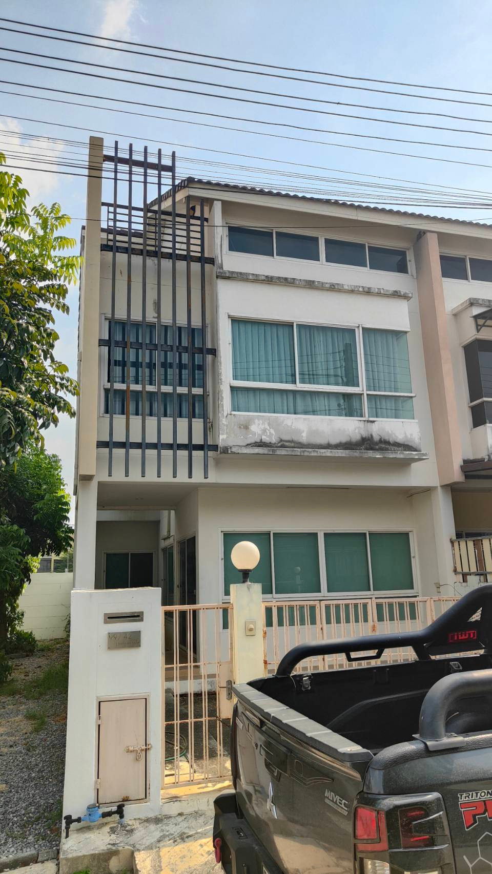 ขายทาวน์โฮม 3 ชั้น โครงการ ดิ เออ บาน่า บางปะอินในอยุธยา