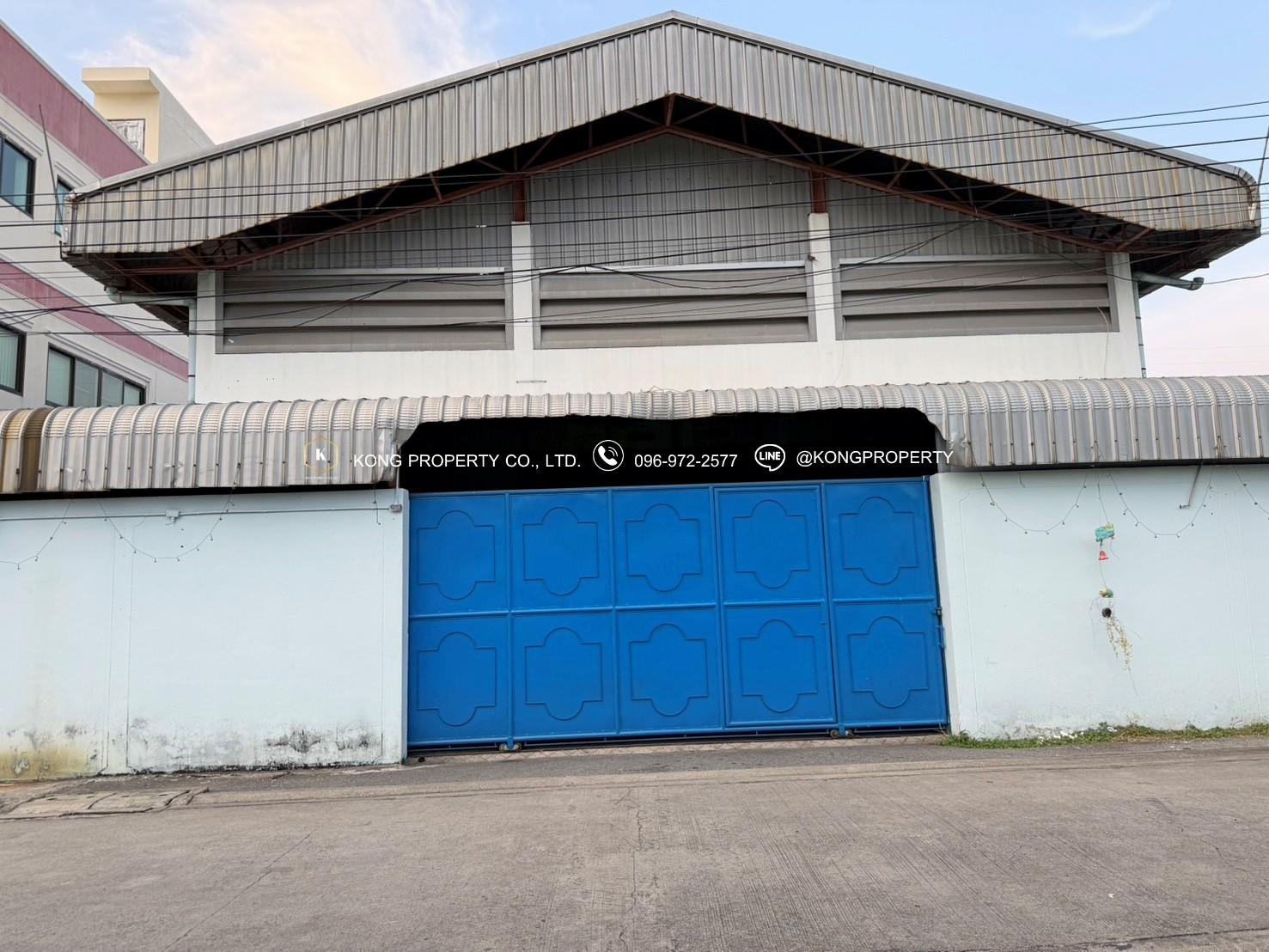 Warehouse for rent, Phetkasem, Nong Khaem, Bangkok, area 400 sq m. Warehouse for rent, Phetkasem, Nong Khaem, Bangkok, area 400 sq m.