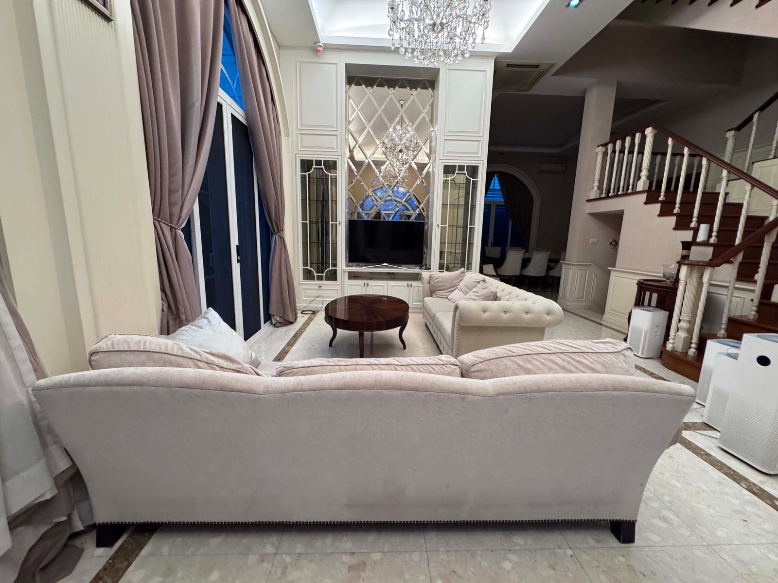 🎉🎉Ready to move in, 2 and a half story detached house with private swimming pool. Heart of Sukhumvit Near Bumrungrad Hospital, Ploenchit Witthayu