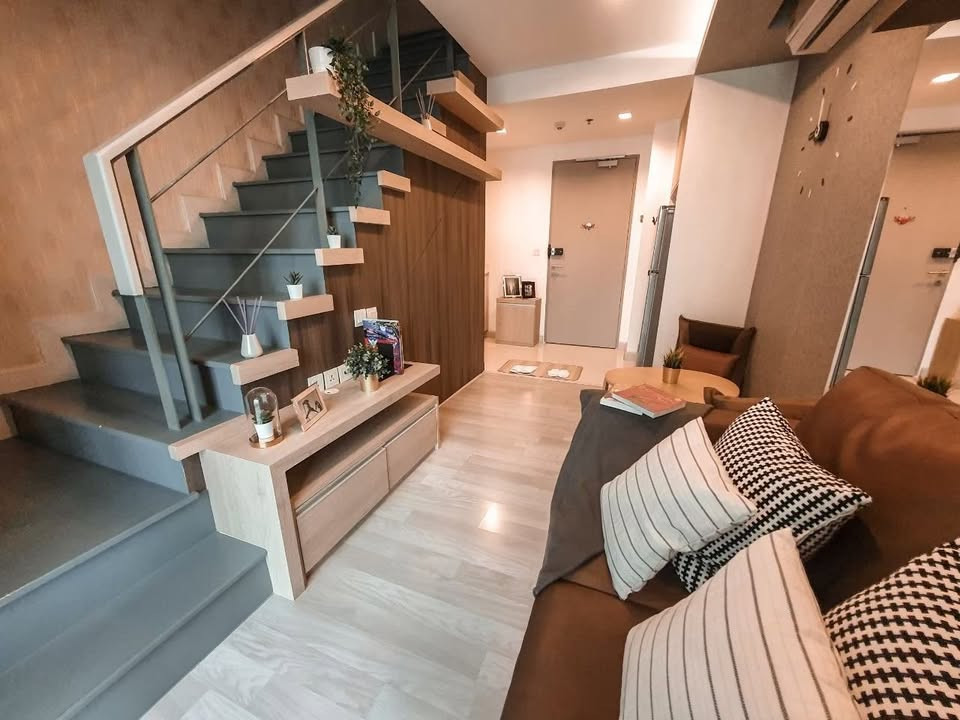 🔥 FOR SALE: Ideo Mobi Sukhumvit 81, prime and highly convenient location, featuring garden and pool views, close to BTS On Nut. 🔥 FOR SALE: Ideo Mobi Sukhumvit 81, prime and highly convenient location, featuring garden and pool views, close to BTS On Nut.