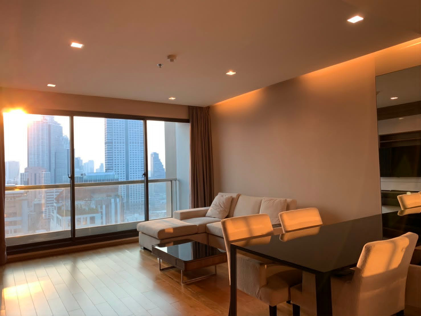 Condo for sale: The Address Sathorn St.Louis, price 13,500,000 baht [NCs260509]