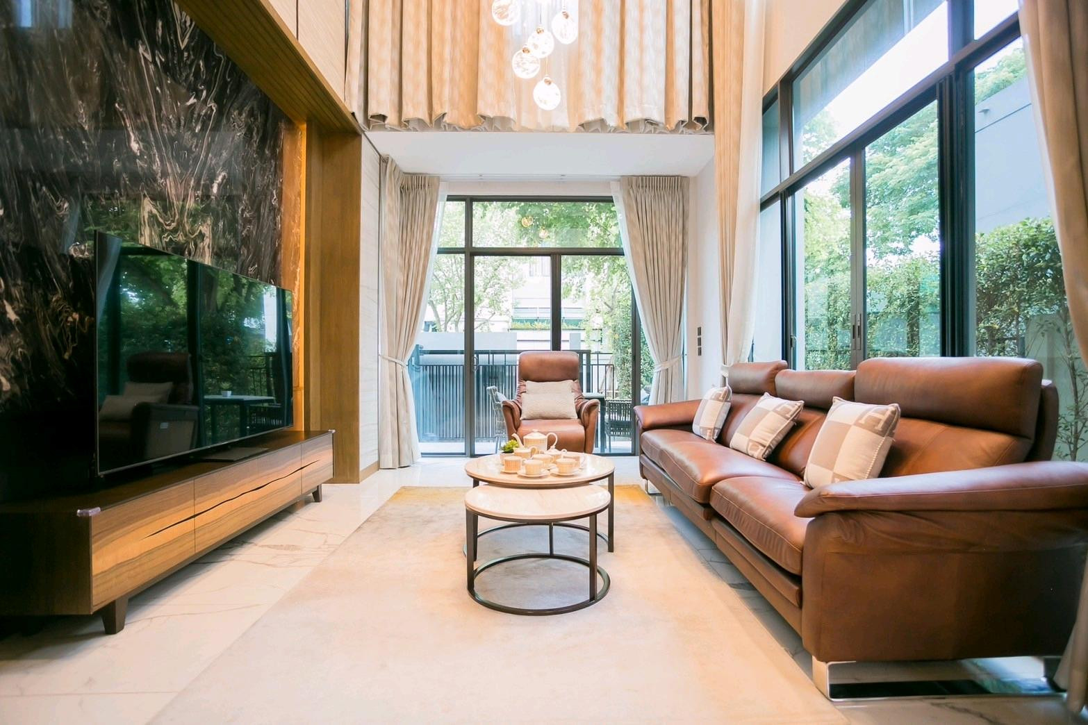 The Gentry Ekkamai-Ladprao
Exclusive 3-story villas, only 16 units.
Near CDC · International school The Gentry Ekkamai-Ladprao
Exclusive 3-story villas, only 16 units.
Near CDC · International school