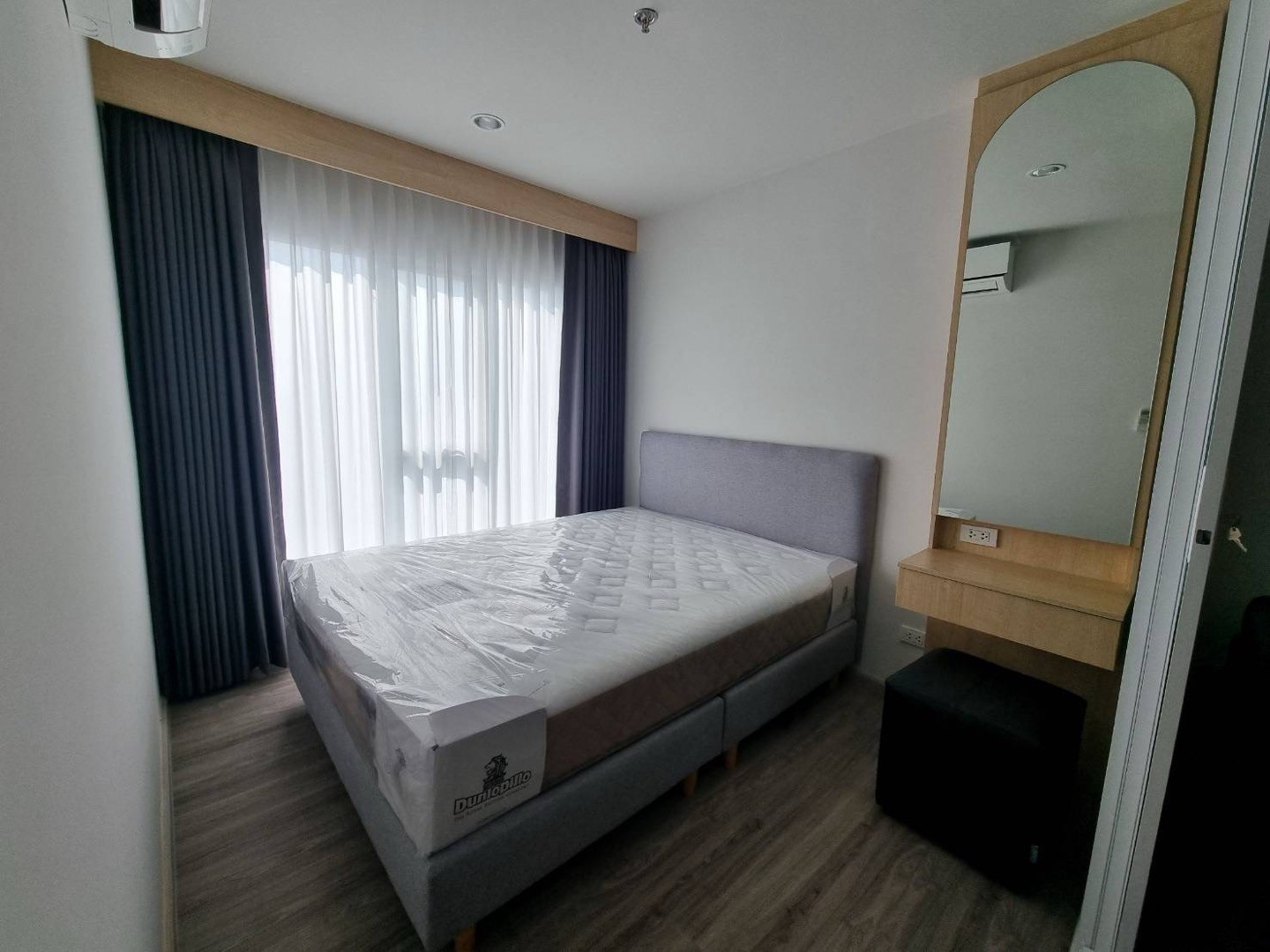 ให้เช่าคอนโด Regent Home Bangna ตึกA ชั้น 26 ขนาด 28 ตร.ม. #เดินทางสะดวกใกล้ BTS บางนา #ห้องสวยน่าอยู่มากถือแค่กระเป๋าเสื้อผ้าเข้าอยู่ได้เลย #วิวแม่น้ำ
