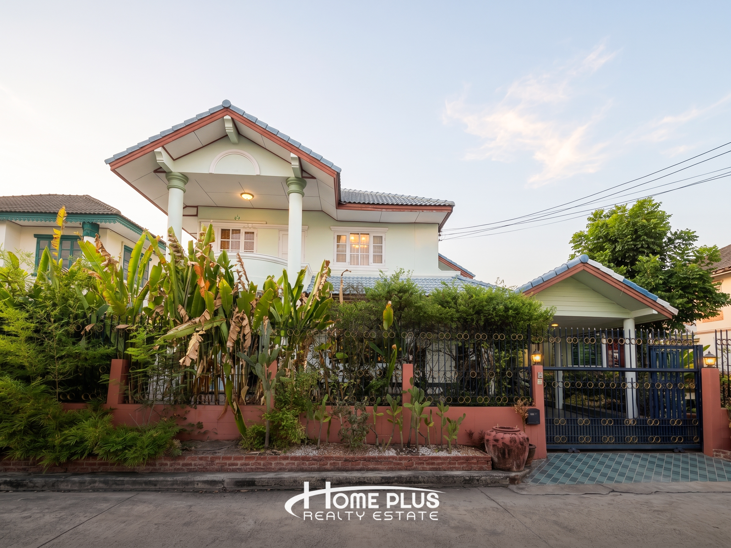 บ้านเดี่ยว 2 ชั้น หมู่บ้านกานดา คลาสสิค วิลล์ เพชรเกษม 81 (บางบอน 5) บ้านเดี่ยว 2 ชั้น หมู่บ้านกานดา คลาสสิค วิลล์ เพชรเกษม 81 (บางบอน 5)