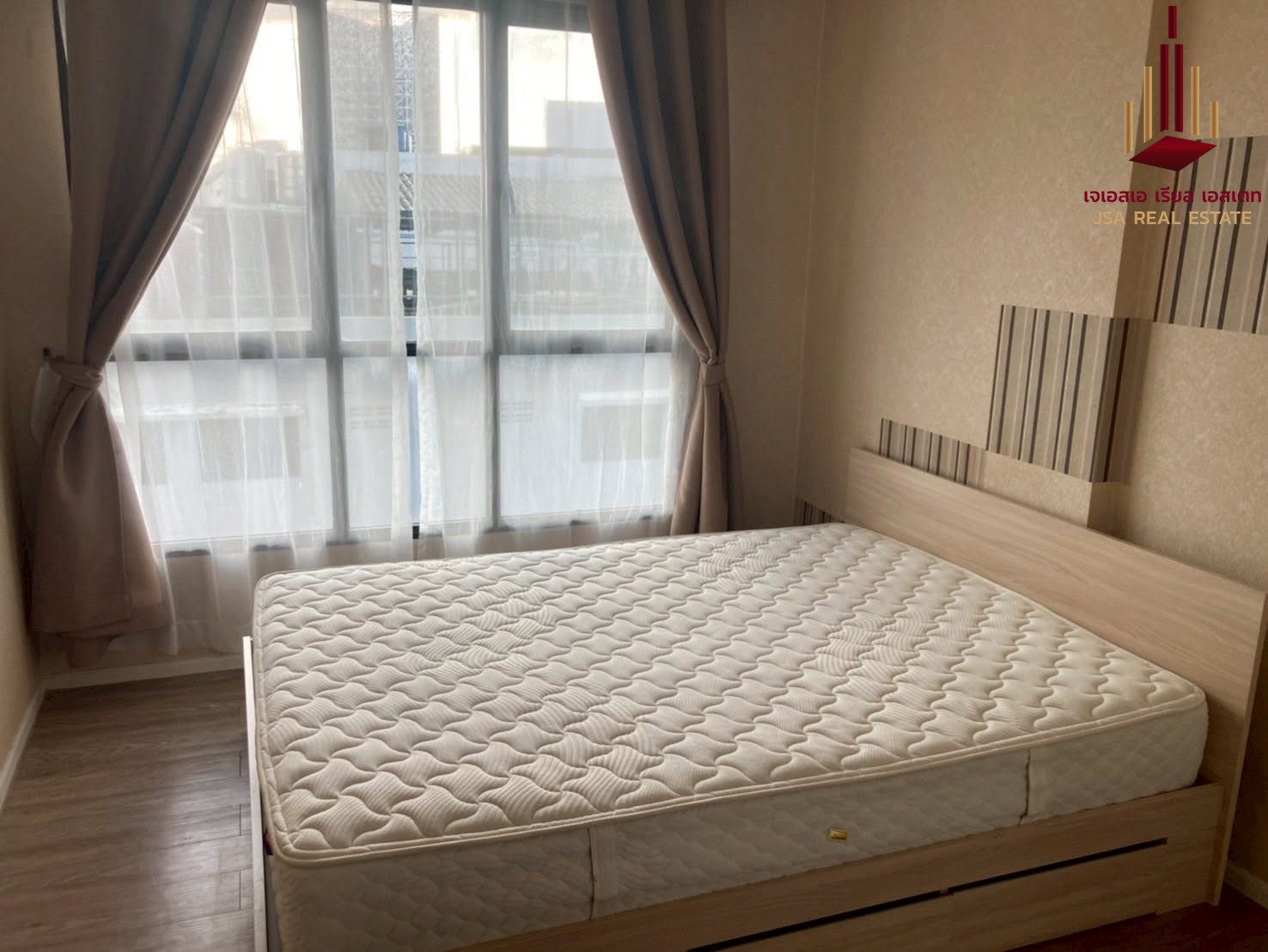 ✨ For Rent: Episode Phahol - Sapanmai Condo ✨ 💰 Only 14,000 THB/month