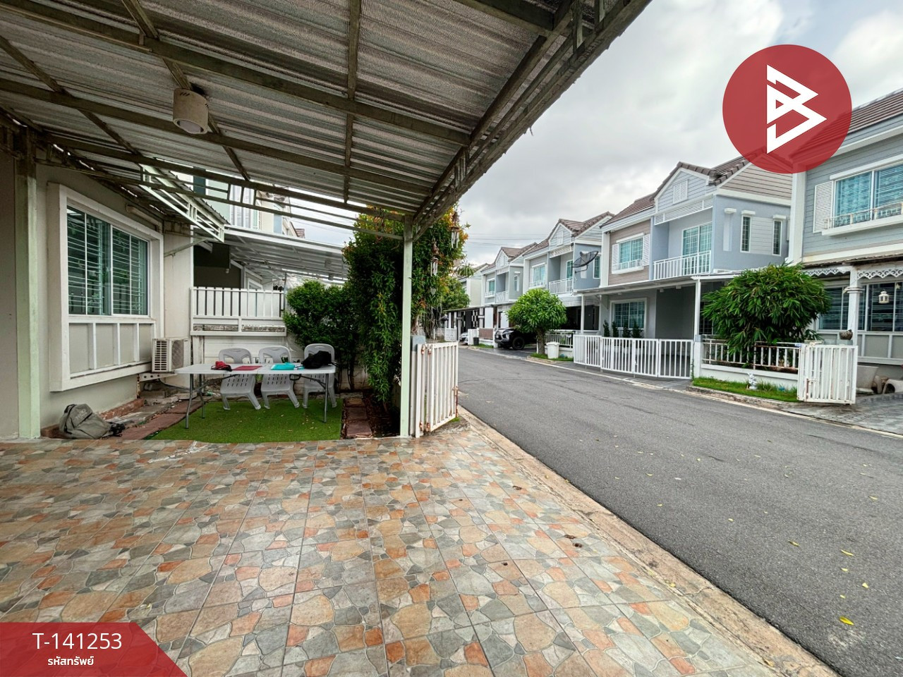 ขายบ้านแฝด หมู่บ้านเดอะวิลเลจ บางนา-วงแหวน 2 สมุทรปราการ – รูปที่ 4