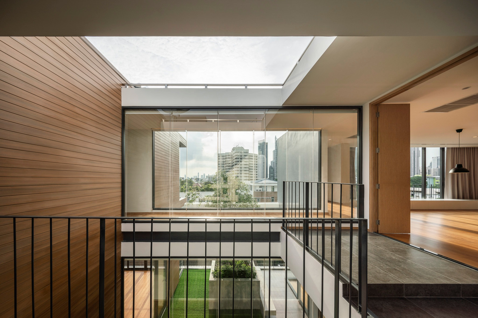Penthouse Full Floor ใจกลางพร้อมพงษ์ ยูนิตสุดท้าย – รูปที่ 2