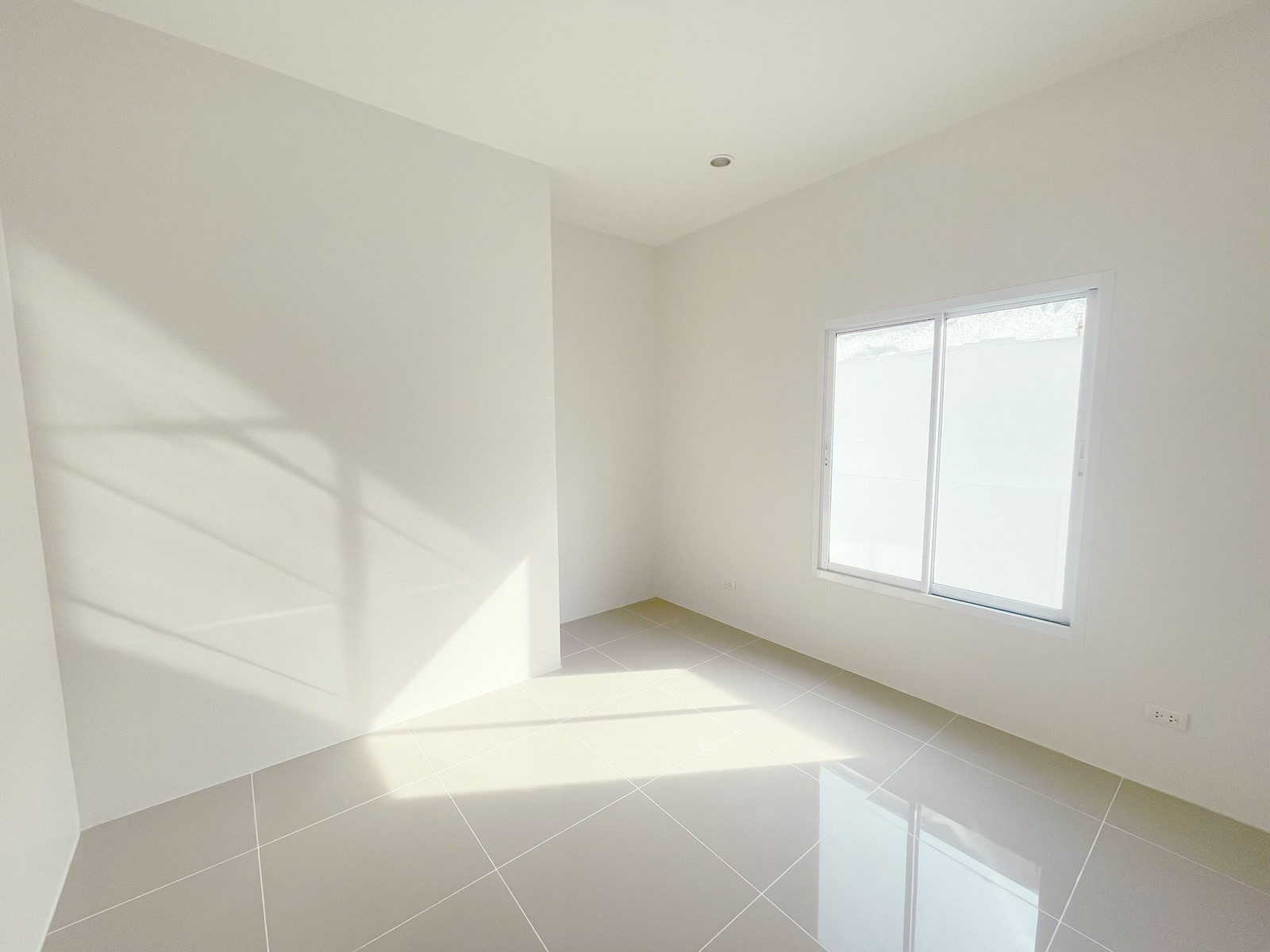JK2 6458223 : The Grand Habitat – รูปที่ 2