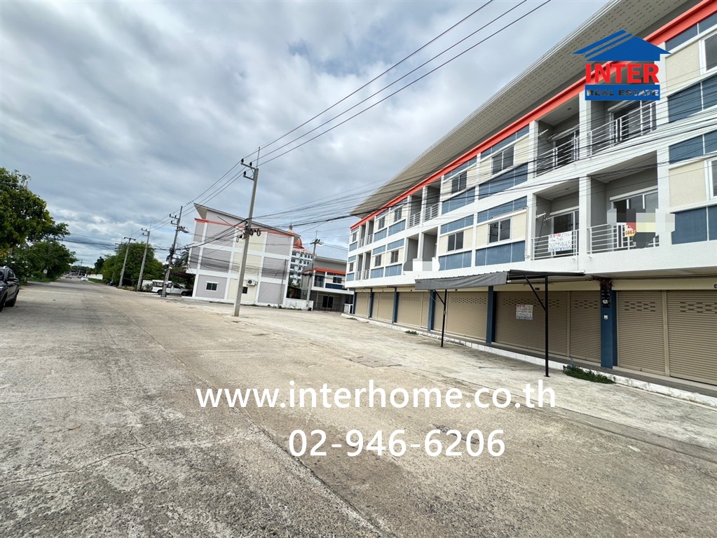 อาคารพาณิชย์ 3 ชั้น 23.6 ตร.ว. หมู่บ้านพระปิ่น 12 พุทธสาคร ซอยเลียบคลองหมื่นปรารมย์ ถนนพุทธสาคร ถนนเพชรเกษม กระทุ่มแบน สมุทรสาคร – รูปที่ 2