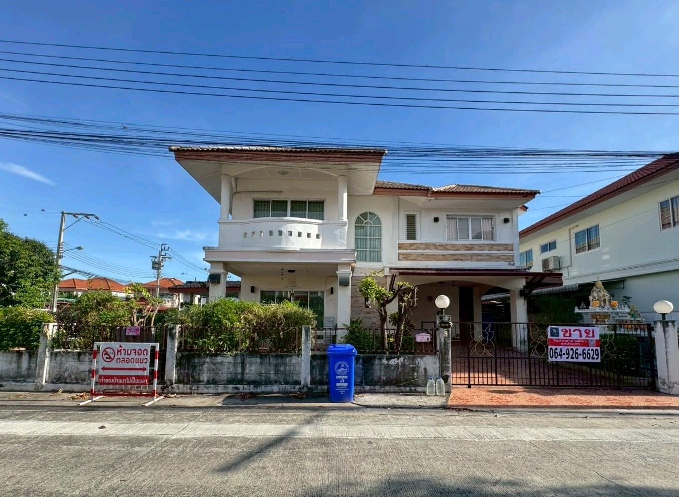 For Sale: Ready-to-Move-In Detached House, Orchid Villa Bangna, 81.4 Sq. Wah, Corner Unit
Near Suvarnabhumi Airport, Bangna-Trad Road