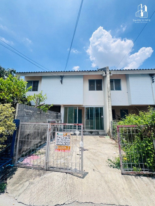 Townhouse for sale, Eua-Athorn, Rangsit Khlong 7/1, good price, convenient transportation, suitable for living or investment, can be rented out. Townhouse for sale, Eua-Athorn, Rangsit Khlong 7/1, good price, convenient transportation, suitable for living or investment, can be rented out.