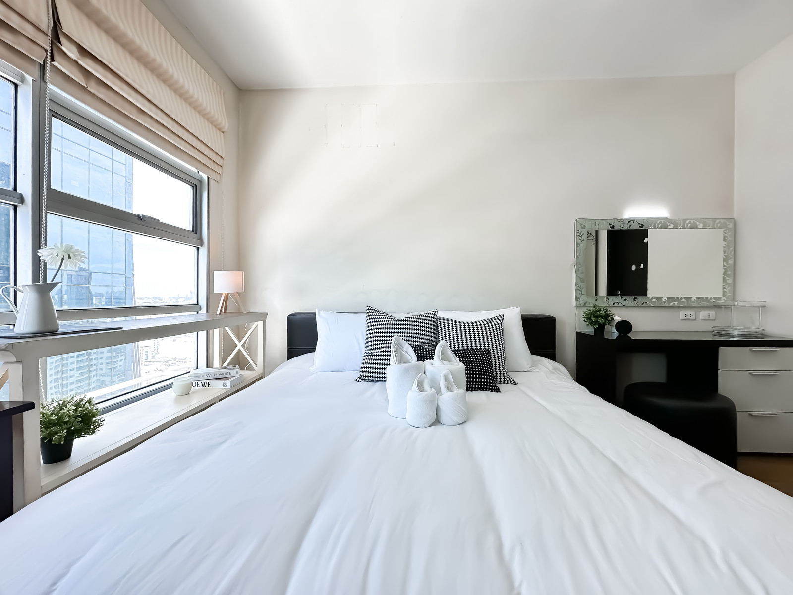 🏙️ Baan Klang Krung Siam Prathumwan| Short-Term Rental | บริการครบครัน 🛏️ 🏙️ Baan Klang Krung Siam Prathumwan| Short-Term Rental | บริการครบครัน 🛏️