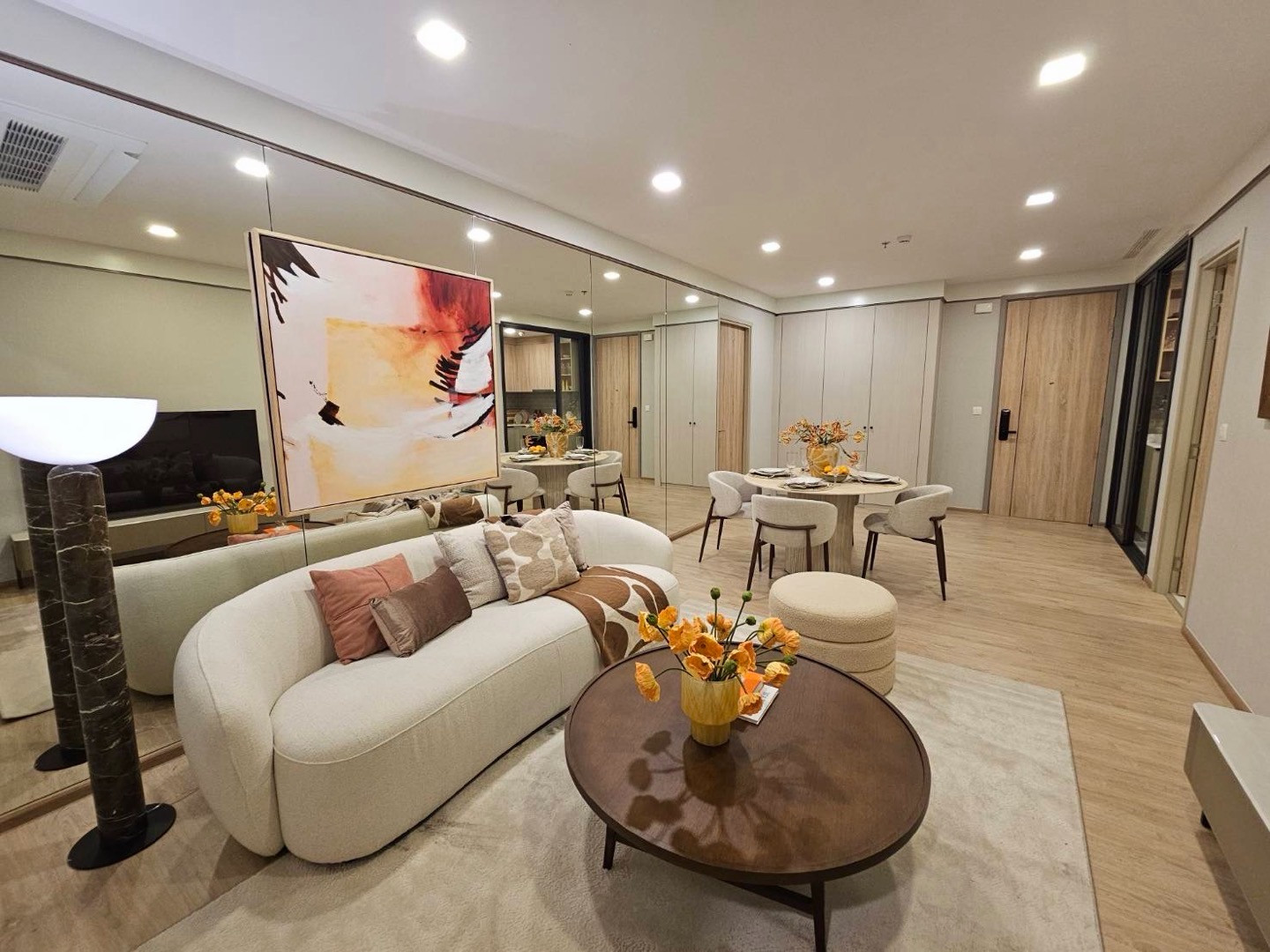XT Phayathai
2bed 92.5sq.m. 14.89mb. – รูปที่ 4